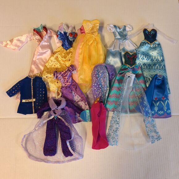 Disney Princess Doll Clothes Lot Of 14 Dresses Skirt Outfit Fashion - Picture 1 of 12